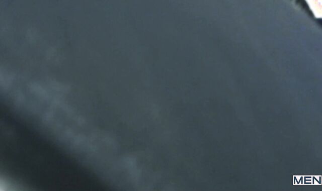 Paranormal - Diego Reyes, Paddy O'Brian ass-fuck Pound