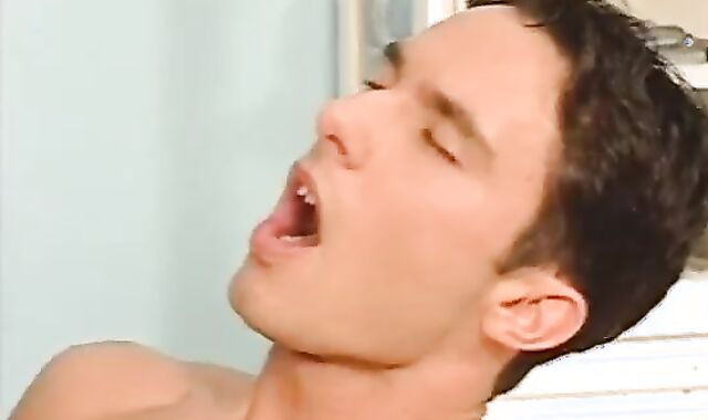 Jonathan Collins in a 4 way