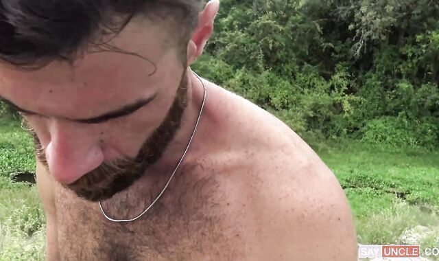 LatinLeche: Very hawt Xxx and Pablo X outdoors