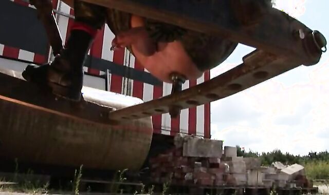 porking Himself On A Trailer Hitch Leads To A trio