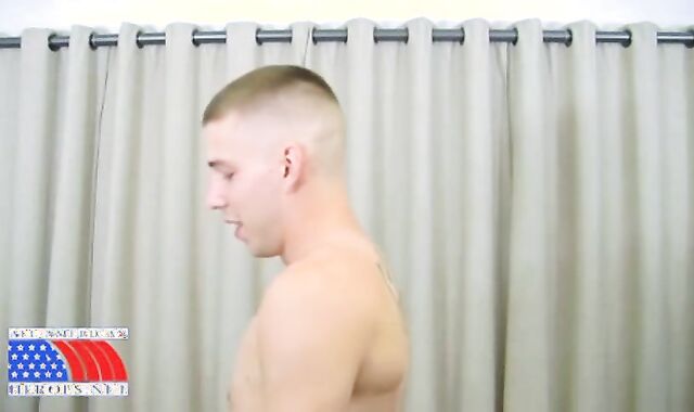 Steele Versatile In 3some