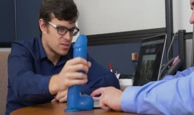 Muscle fag 3 way With Facial cumshot