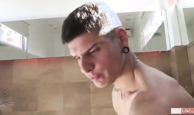 gay males In The Pool, Theesome