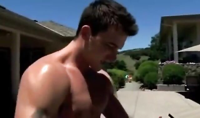 Doing mamas Bf Pool fuckfest