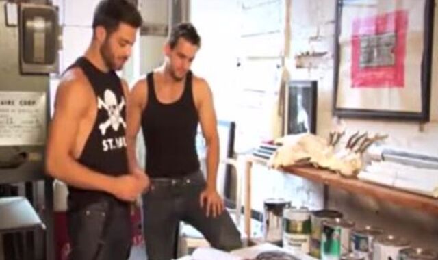 Model receives wazoo-boinked In threesome