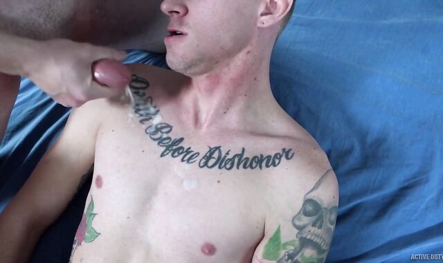 Activeduty - Tattooed chocolate-colored-haired truly luvs threeway