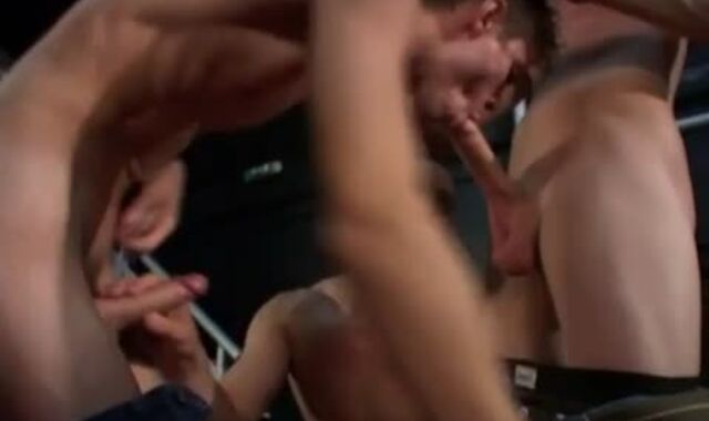 DOUBLE PENETRATION bare Sandwich VII