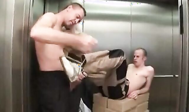 3some In The Elevator - Nial