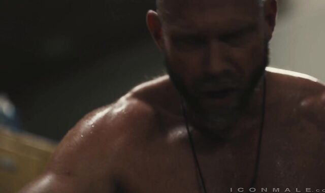 IconMale - Killian Knox being porked by ginormous man rod coach Michael Boston