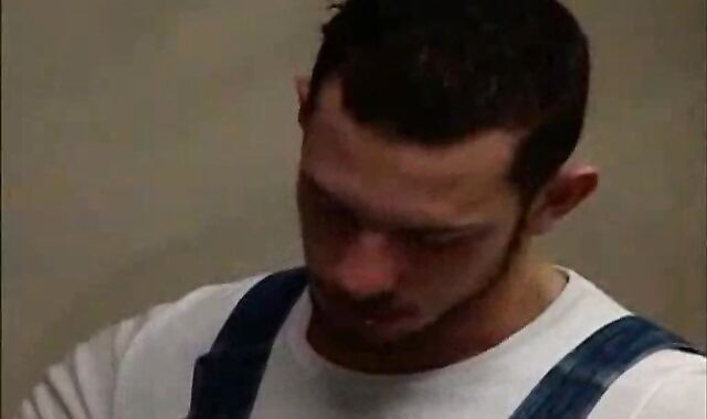 Howt trio in the baths =}