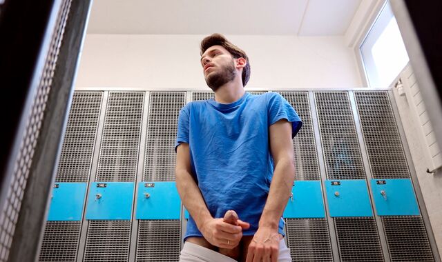 Locker room wank (RISKY!)
