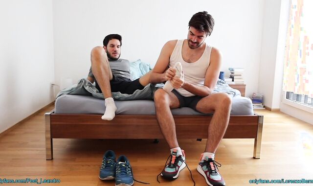 Feet play with best friend