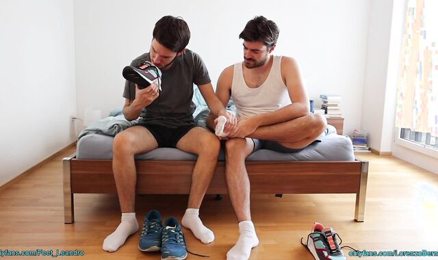 Feet play with best friend