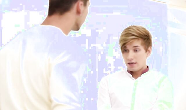 LucaVisconti - PAW ME