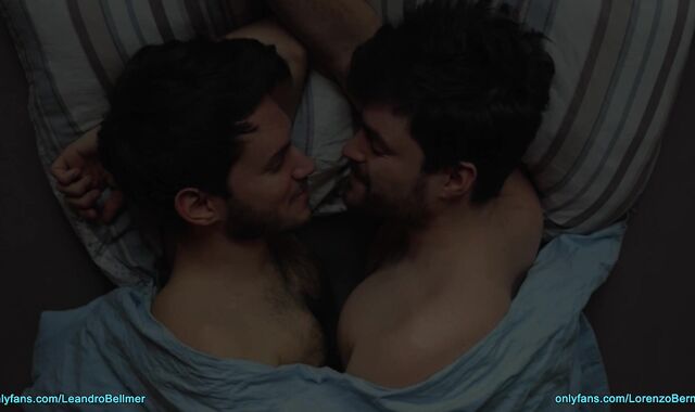 Friends jerking off together (very intimate)