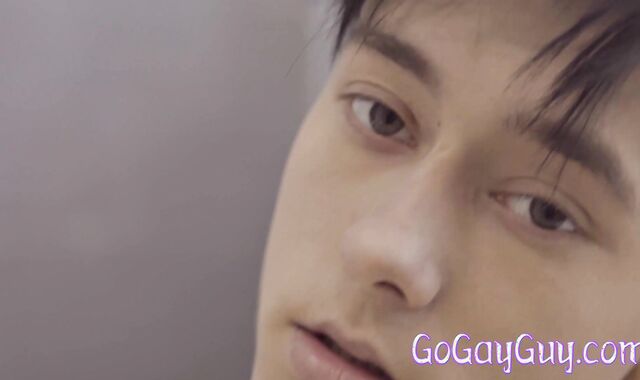 GoGayGuy - Leo and beefy Leo Alfano bj jizm video