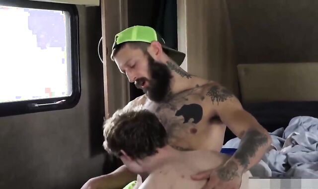 Tatted twunk lovin’ good-sized man-meat daddy