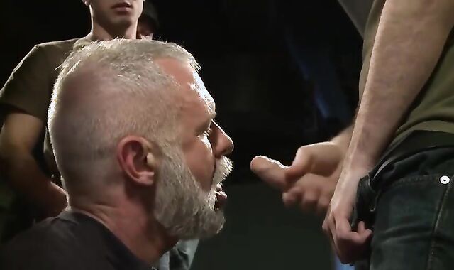 males Gobbling jizz 2