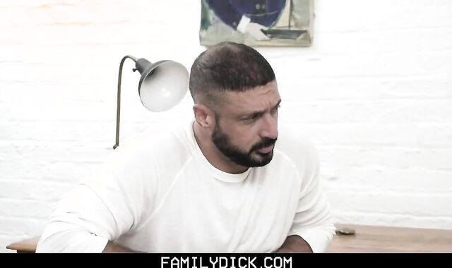 FamiliDick - Doc Daddy