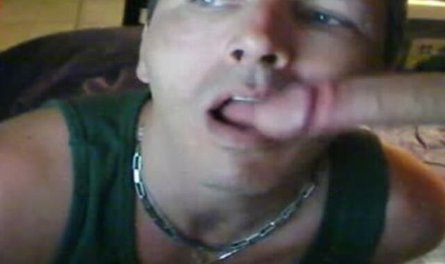 Cutey getting deep-deep throated