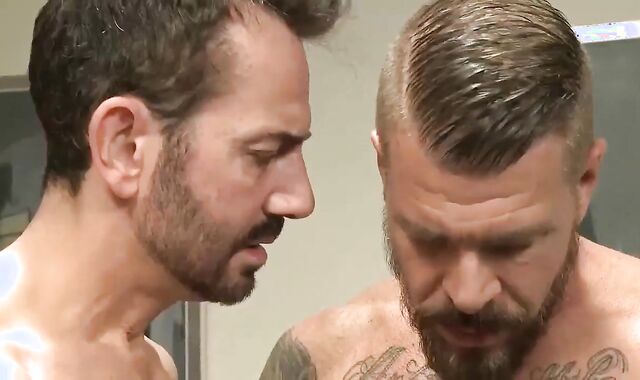 Physician, Demonstrate Me Your salami!