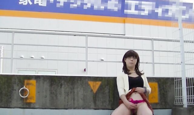 Japanese Crossdresser Outdoor Flashing.