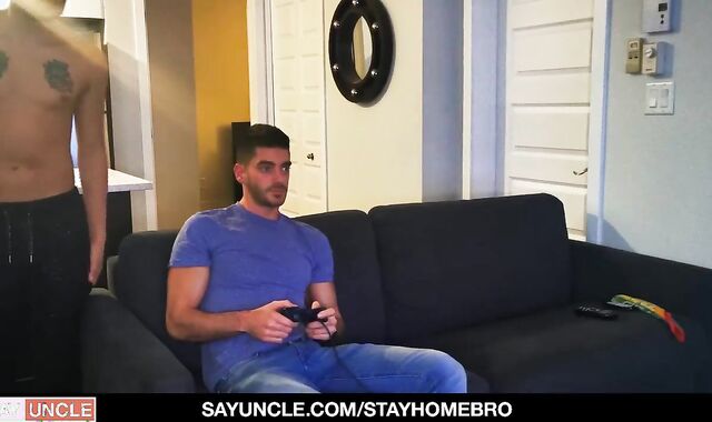 Eyes covered Roomy receives jizm-pump To Distract Him