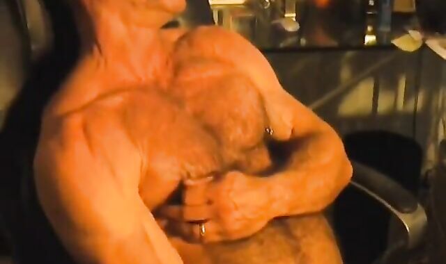 hook-up-positive Daddy Anthony DeAngelo