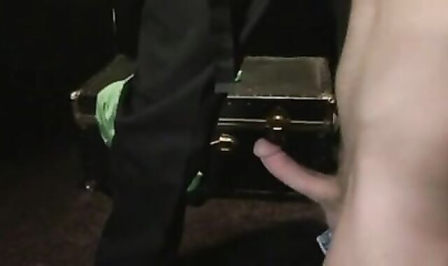 dad grizzly and the grizzly