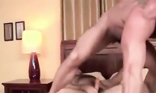 Barbon Es Preñado Por Dad