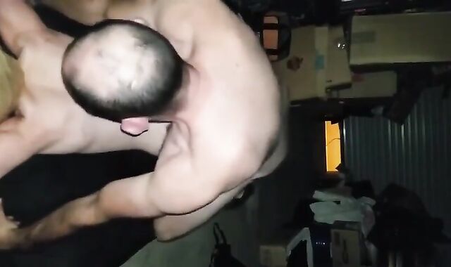 Father Barebacks His youngster