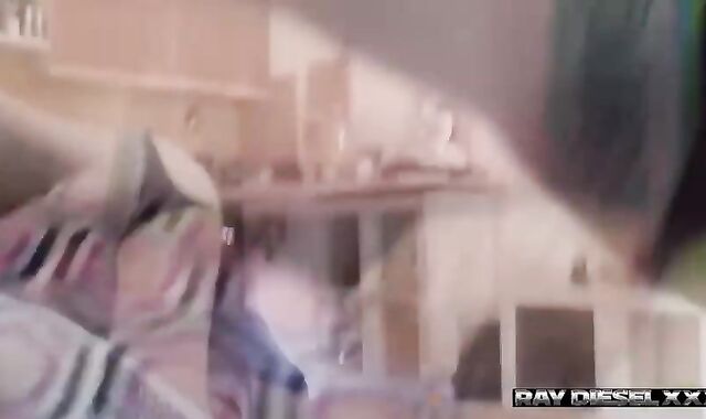 Bottom could not Take It Anymore And Gave Up