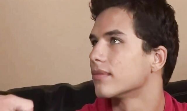 T?cnico De TV Se Garcha Un Pendejo-Argentina