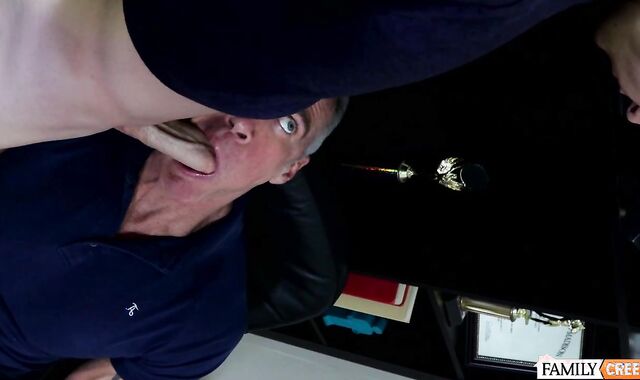 FamilyCreep.com - Caucasian Alex Meyer is really muscly fag