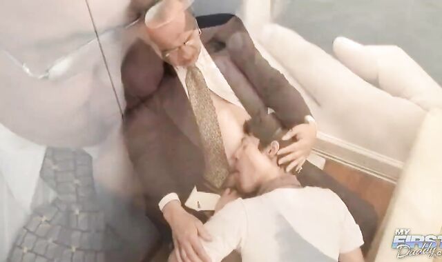 chunky Daddy Kisses And screws teenage