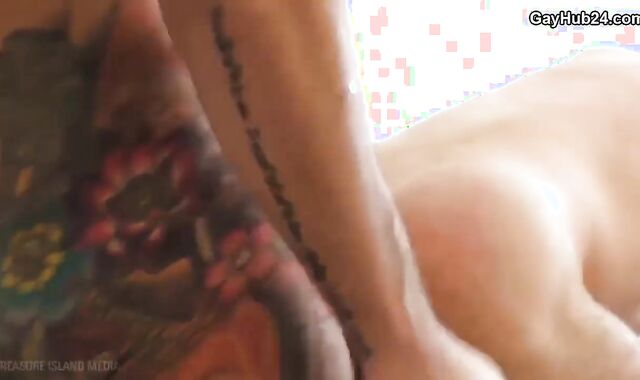 butt-hole homosexual Hook-up