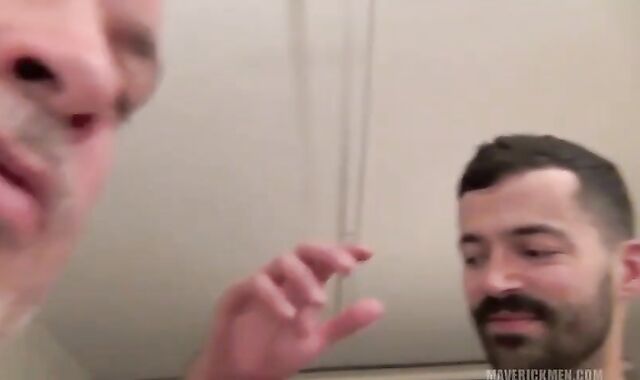 daddy dudes bang A trendy twunk