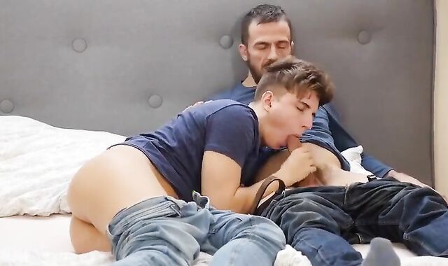 Bring Me A boy - Daddy's stud call girl Vol. 1