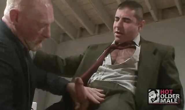 Unsuitable Nick and Ben pummel in office