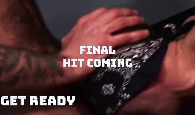 Poppers Trainer - Sleaze It Up