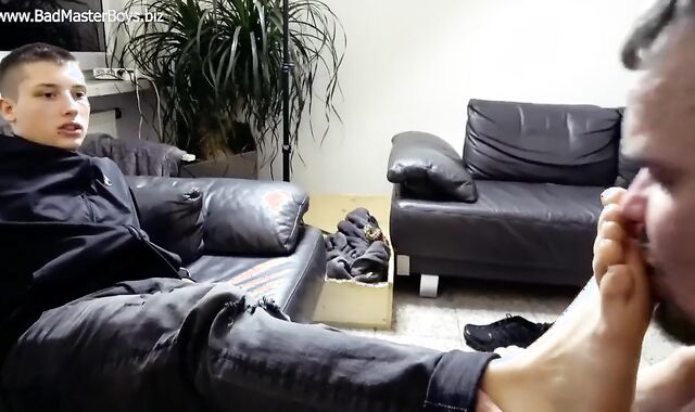 youthful Teachers Feet