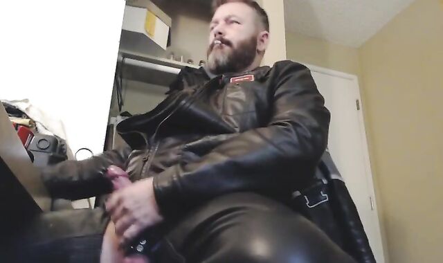 WINSTON REDS FOR A SMOKN fellow ACQUAINTANCE I GOT , JUST A slightly any infatuating SMOKES N THROBBN bone N SMOKN UP MY LTHRS