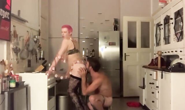 teen IS ALWAYS GLUTTON FOR bare 10-Pounder