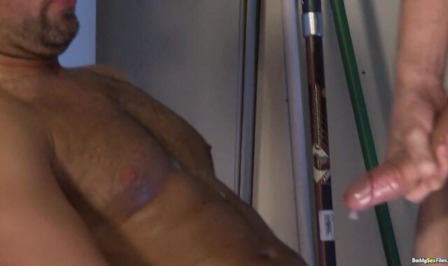 DaddySexFiles.com: Super jummy experience goes horny on man meat