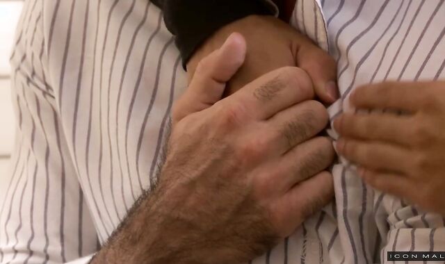 Icon Male: Armond Rizzo have massive pink cigar