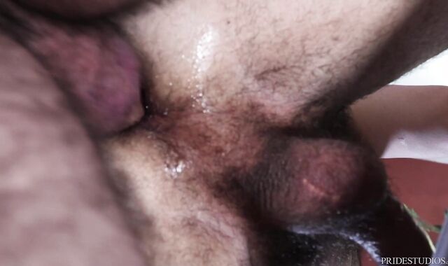 Fellows Over 30: Homosexual Angel Ventura poked by uncircumcised trouser snake dad