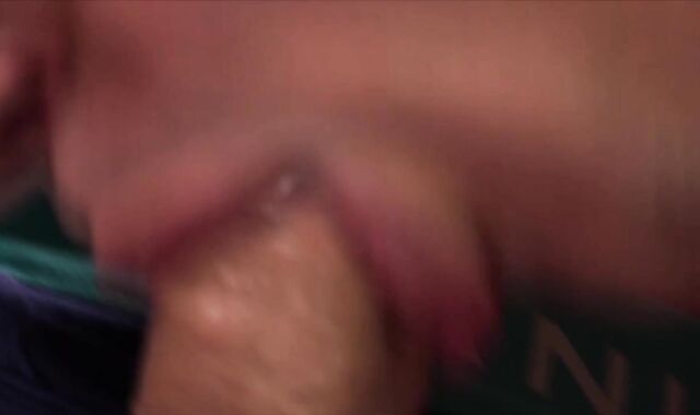 Condom-free Me Parent - Youthful latino mature jacking