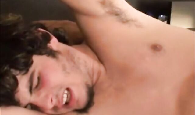 Not Dad Con Dos Chicos