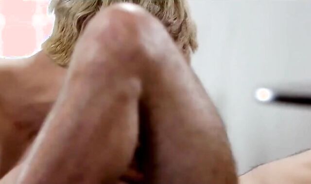 Plumber Lays Some raw Stiff-on In ash-ash-blonde teenie