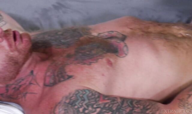 ExtraBigDicks: Bennett Anthony mouth pounding